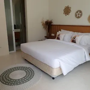 https://villa-amaya-lux-new-villa.hotelsseminyak.net
