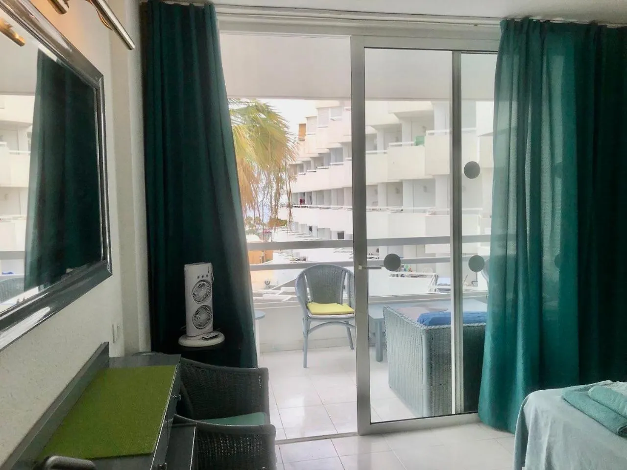 Apart Hotel Ponderosa Costa Adeje  Apartment Costa Adeje (Tenerife)